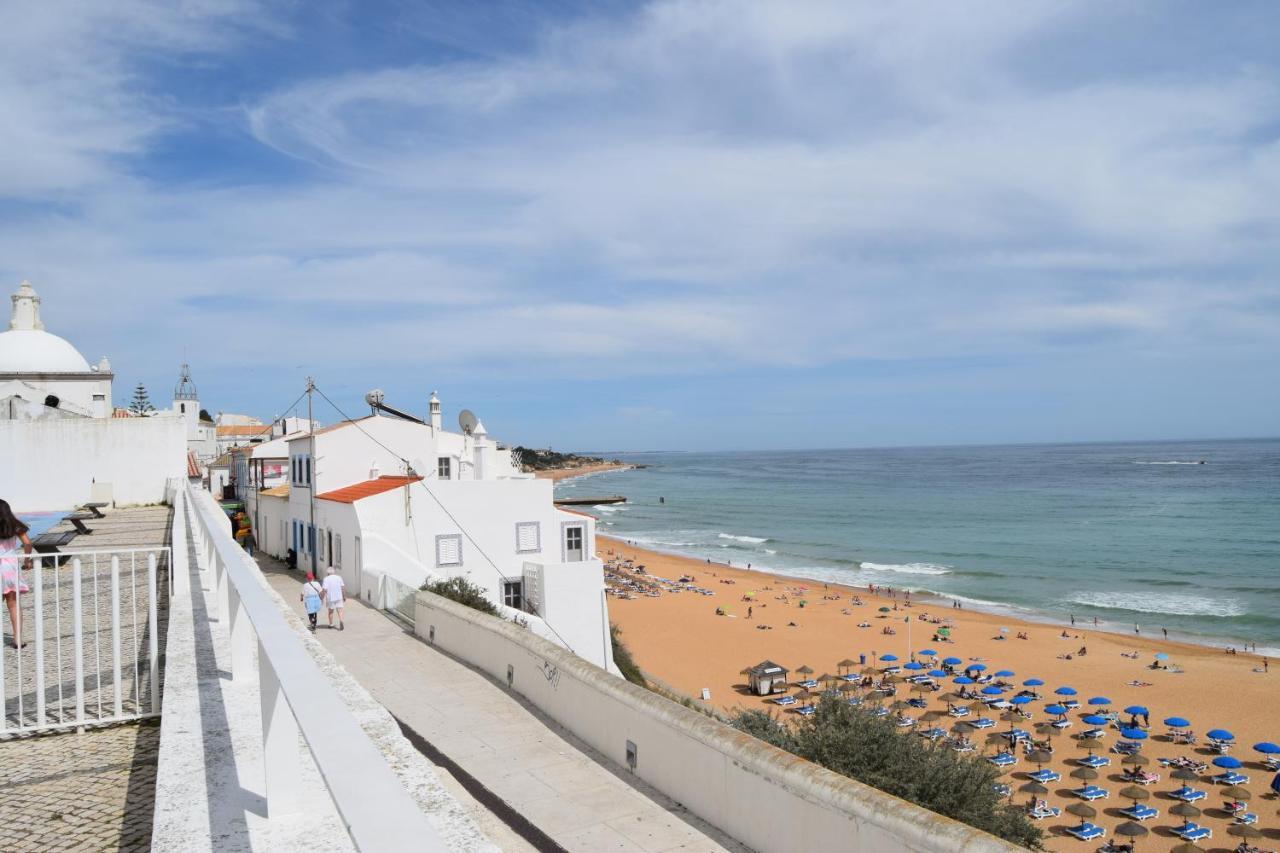 Magnifico Apartamento Albufeira Luaran gambar